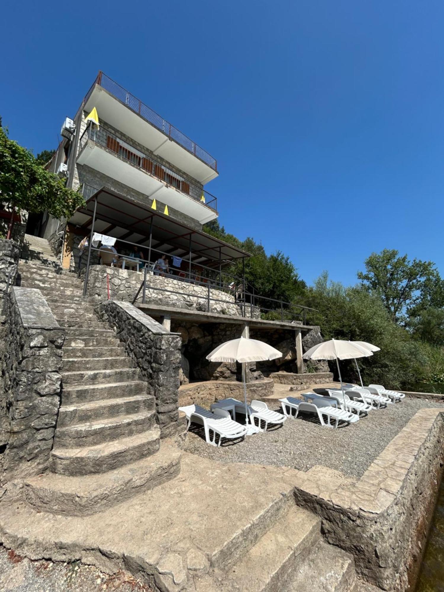 Апартаменты Sunny Terraces *